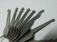 Lock Locksmith Tech Meriden, CT 203-278-5065 - change-locks-service