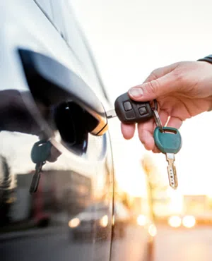 Lock Locksmith Tech Meriden, CT 203-278-5065 - unlock-car
